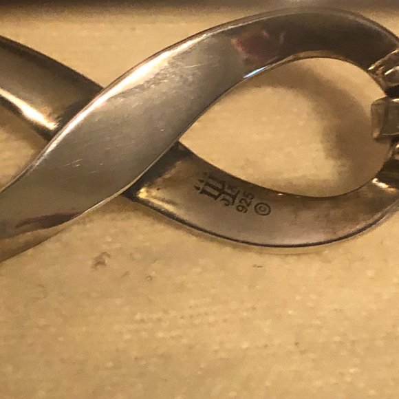 RETIRED BEAUTIFUL JAMES AVERY BOLD INFINITY BRACELET, SZ. L, 2 1/2, RARE & HTF - Picture 5 of 5